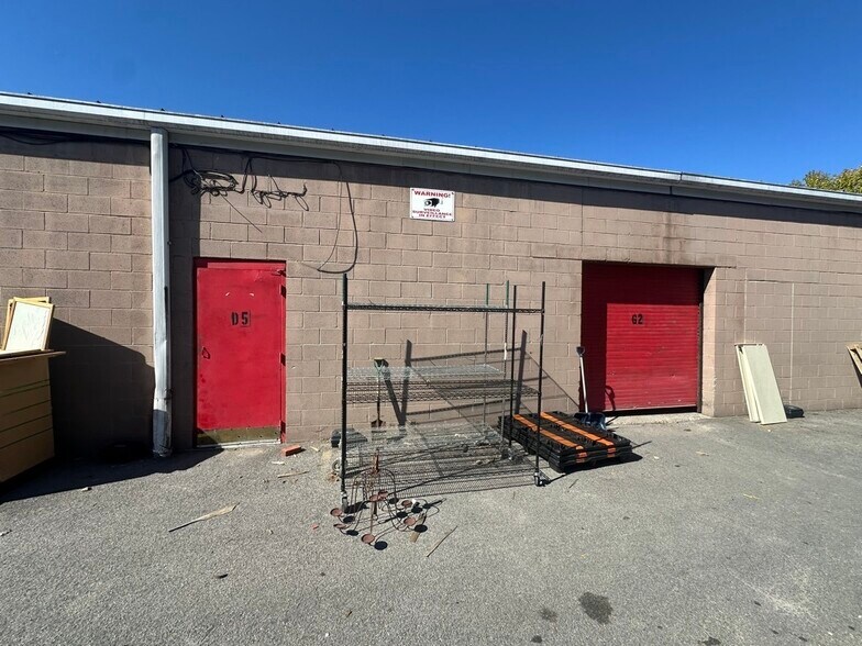 More Photos Of 2335 Union Rd, Cheektowaga Distribution For Sale