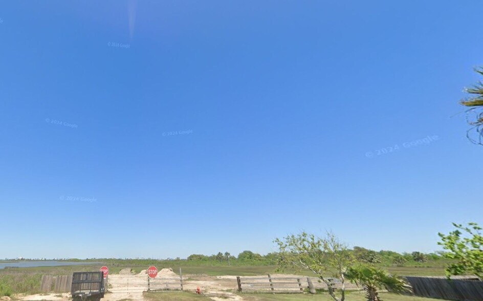 More Photos Of 11625 Zingelmann Rd, Galveston Land For Sale