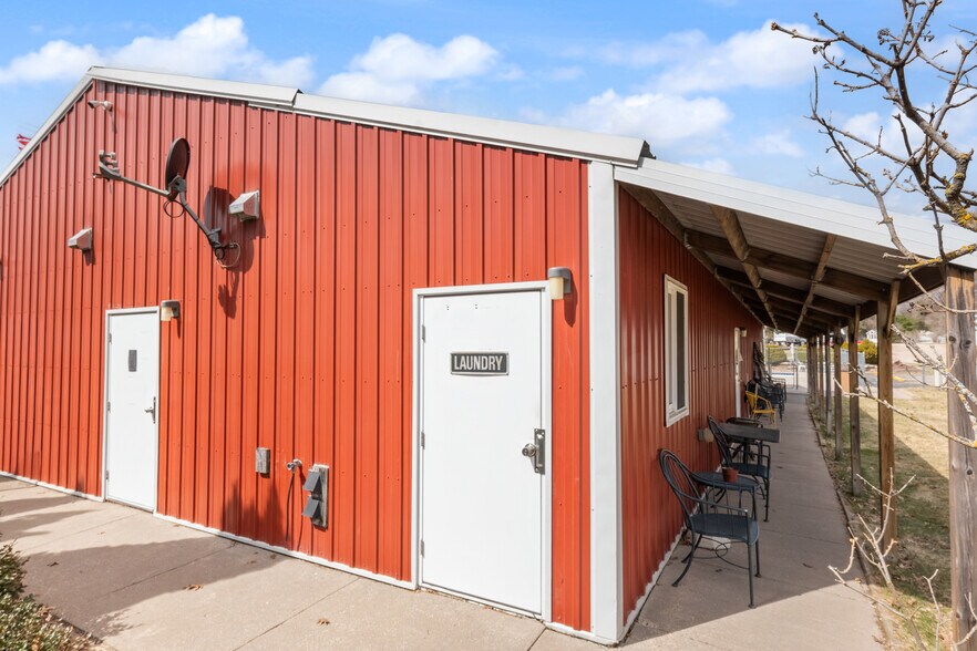 More Photos Of N1130 5th Rd, Coloma Trailer Camper Park For Sale