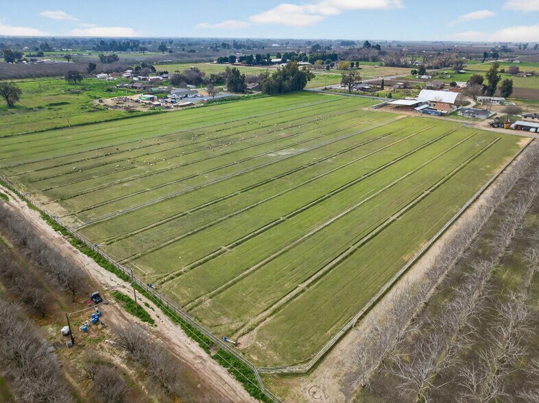 More Photos Of 6873 20th Ave, Lemoore Land For Sale