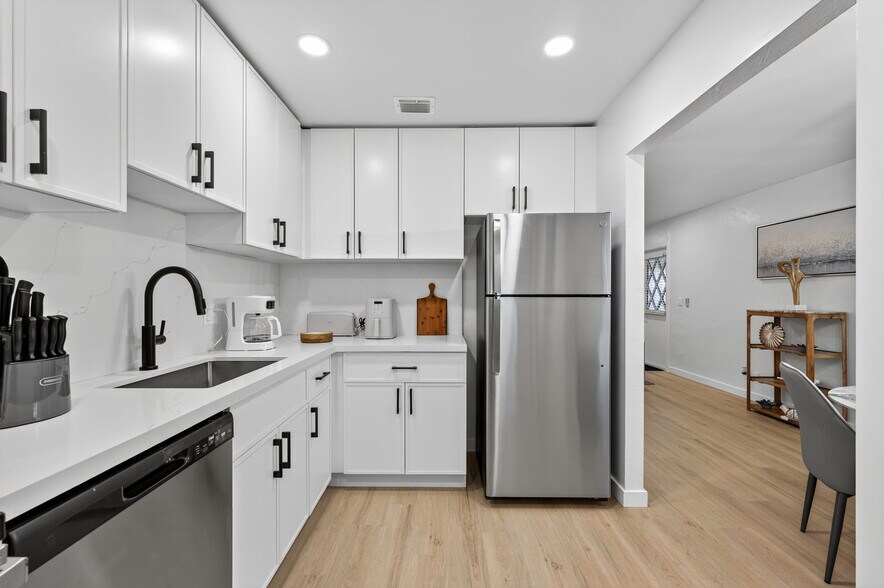 More Photos Of 800 Tropic Blvd, Delray Beach Apartments For Sale