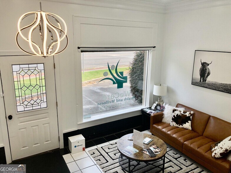 More Photos Of 219 E 6th St Sw, Rome Medical For Lease