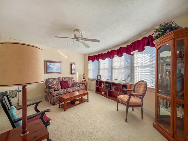 More Photos Of 132 Bellevue Ave, Penndel Office Residential For Sale