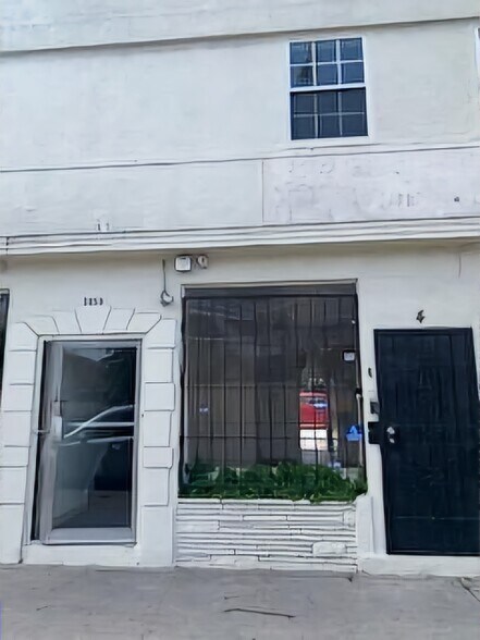 More Photos Of 2048-2050 W Florence Ave, Los Angeles Office For Sale