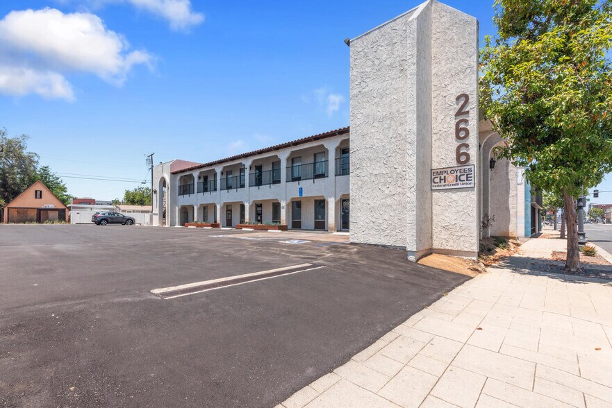 Primary Photo Of 266 S Magnolia Ave, El Cajon Office For Lease
