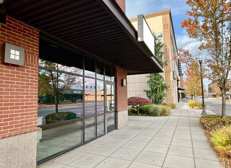 More Photos Of 1127 Broadway St NE, Salem Multifamily For Sale