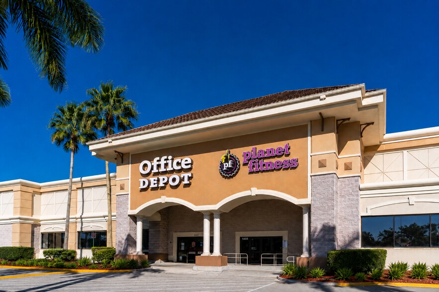 Primary Photo Of 9525-9545 Westview Dr, Coral Springs Freestanding For Lease