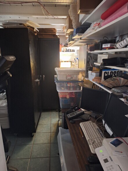 More Photos Of 1105 Camino del Mar, Del Mar Storefront Retail Residential For Lease