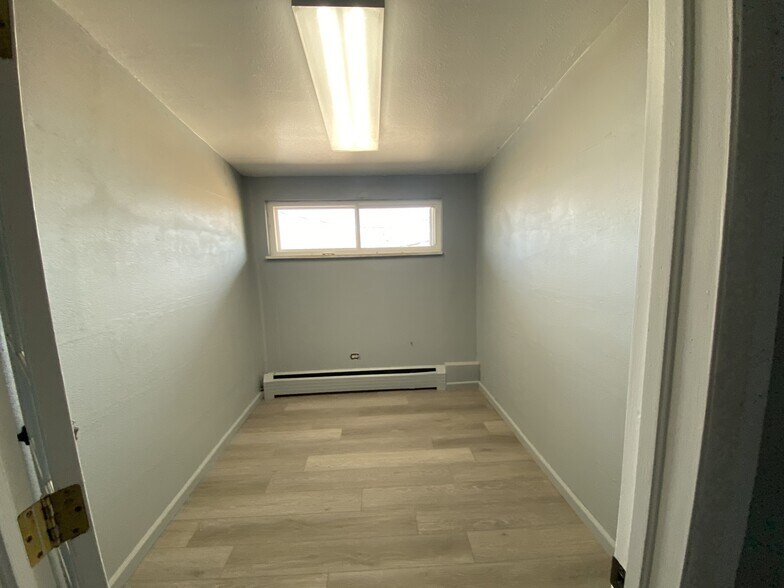 More Photos Of 8221 Bradburn Dr, Westminster Office For Sale