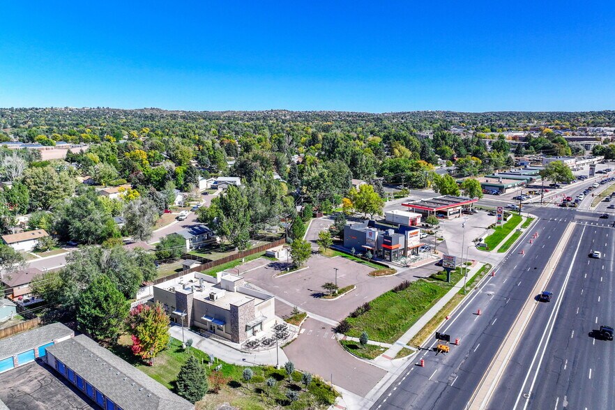 More Photos Of 3220 Austin Bluffs Pky, Colorado Springs Freestanding For Lease