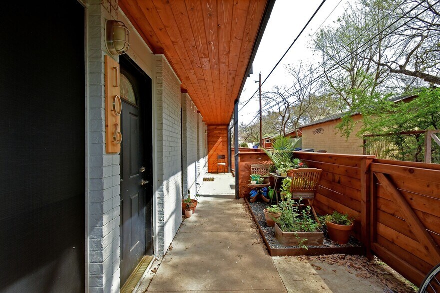 More Photos Of 4111 Avenue A, Austin Apartments For Sale