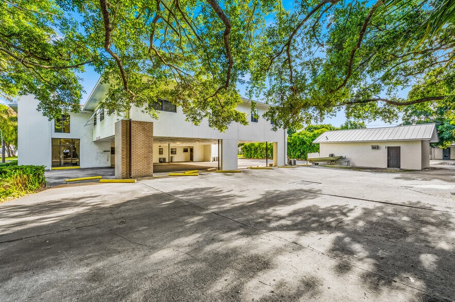 More Photos Of 1708 21st St, Vero Beach Office For Sale
