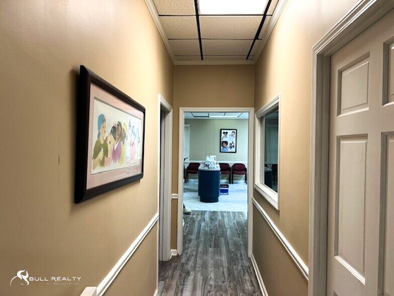 More Photos Of 900 N Hairston Rd, Stone Mountain Office For Sale