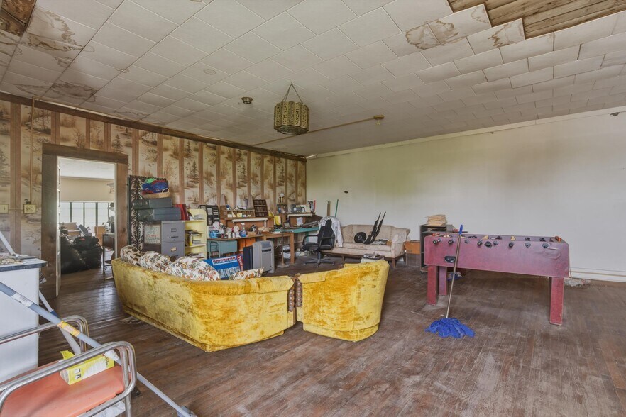 More Photos Of 143 Broadway, Fort Edward Storefront Retail Office For Sale