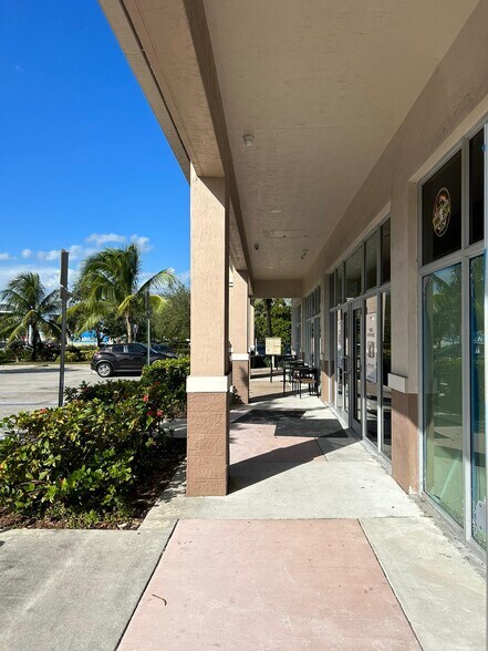 More Photos Of 19401 NW 27th Ave, Miami Gardens General Retail For Sale