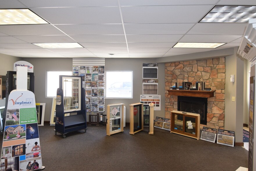 More Photos Of 5000 Van Epps Rd, Brooklyn Heights Warehouse For Lease