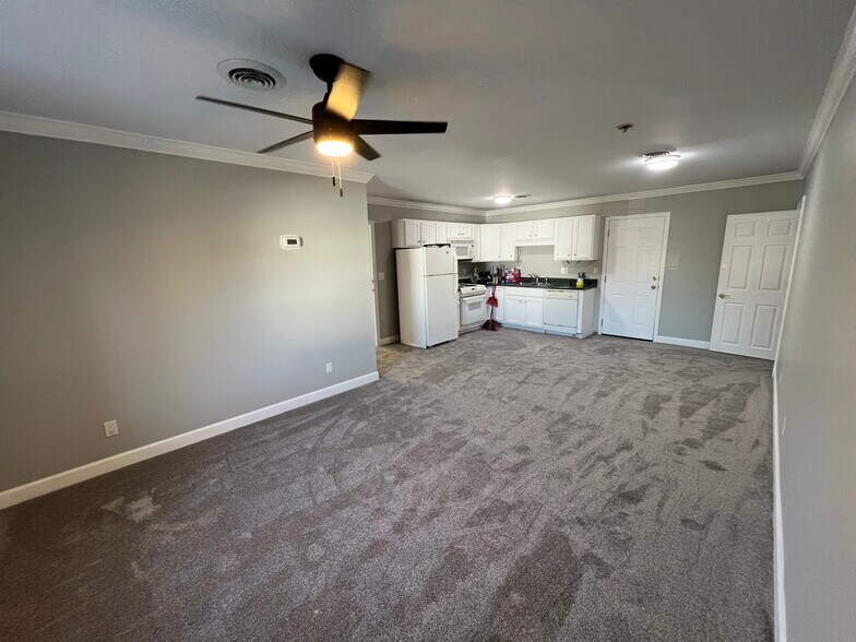 More Photos Of 1100 Culp Rd, Pineville Warehouse For Lease