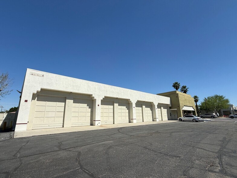 More Photos Of 34081 Date Palm Dr, Cathedral City Auto Repair For Lease