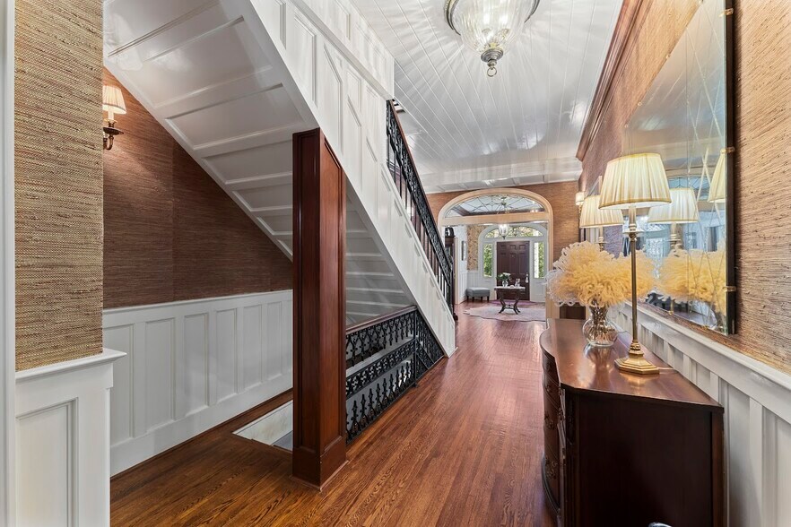 More Photos Of 60 Woodside Dr, Brevard Hospitality For Sale