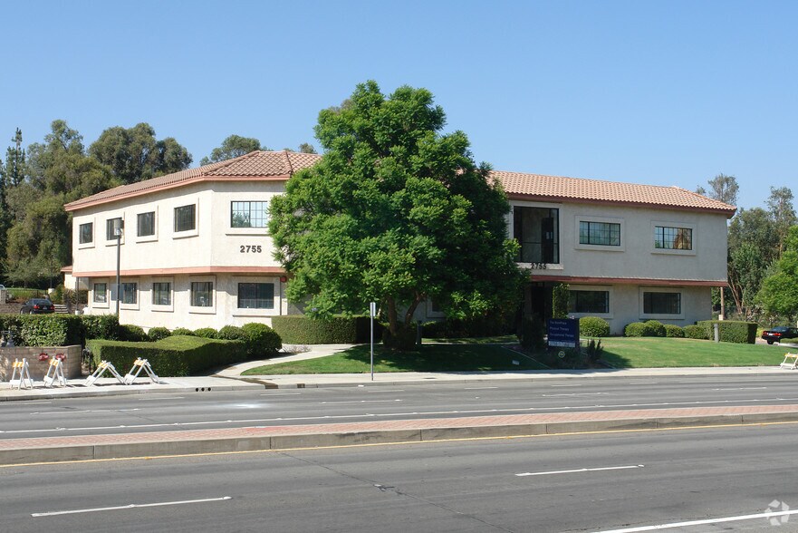 More Photos Of 2755 Alamo St, Simi Valley Medical For Sale