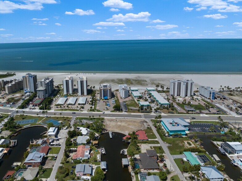 More Photos Of 6555 Estero Blvd, Fort Myers Land For Sale