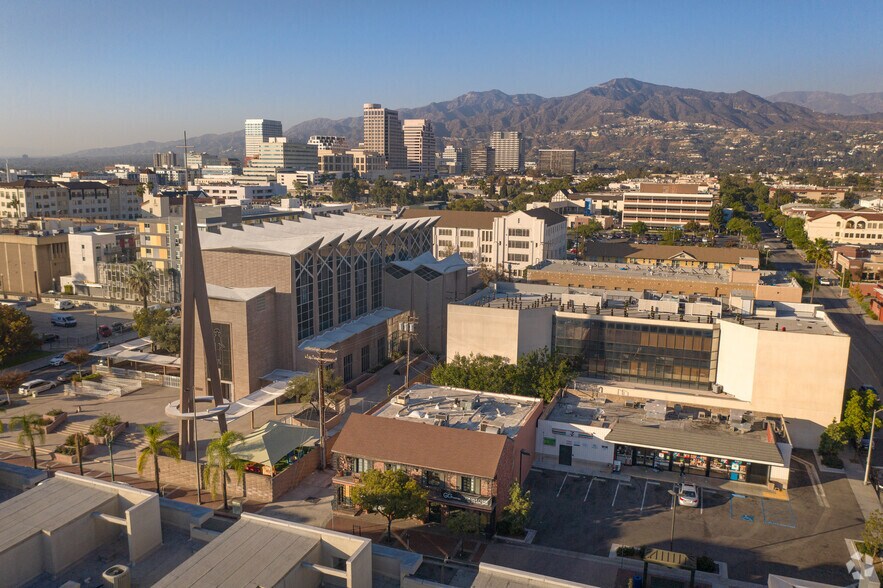 More Photos Of 415 E broadway, Glendale Storefront Retail Office For Sale