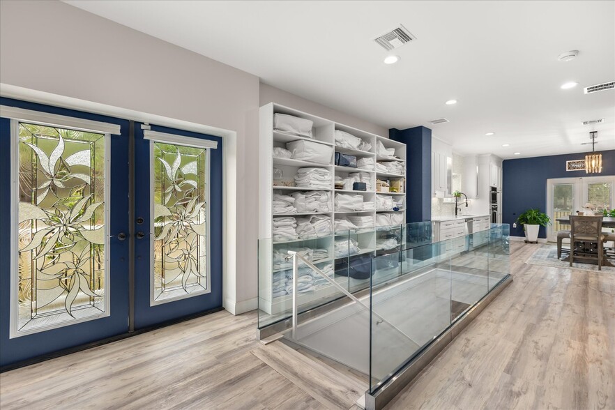 More Photos Of 455 Briar Patch Ln, Geneva Specialty For Sale