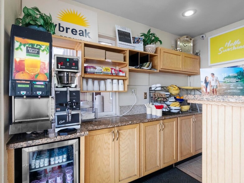 More Photos Of 1500 Idaho St, Elko Hotel For Sale