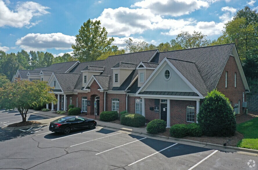 More Photos Of 1836 Eastchester Dr, High Point Office For Sale