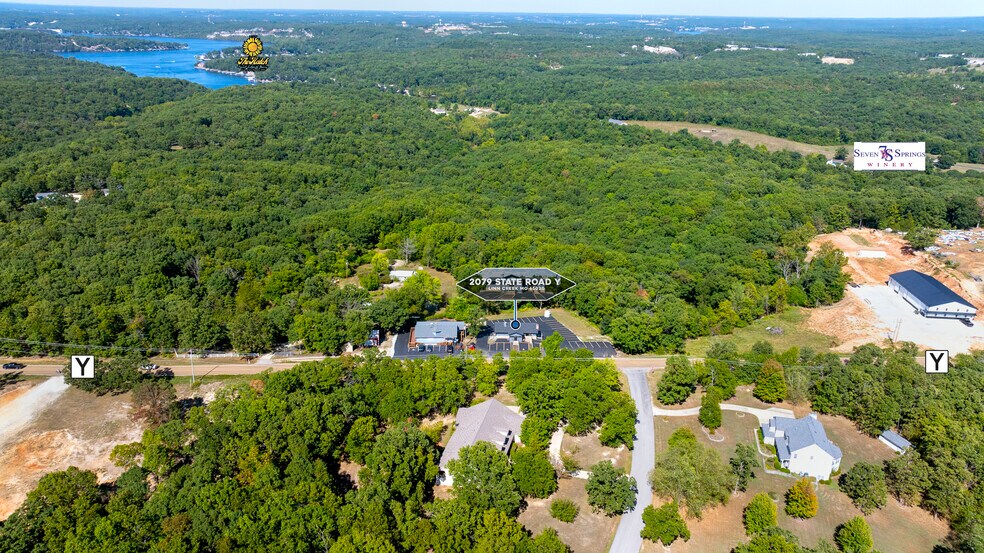 More Photos Of 2079 State Road Y, Linn Creek Restaurant For Sale
