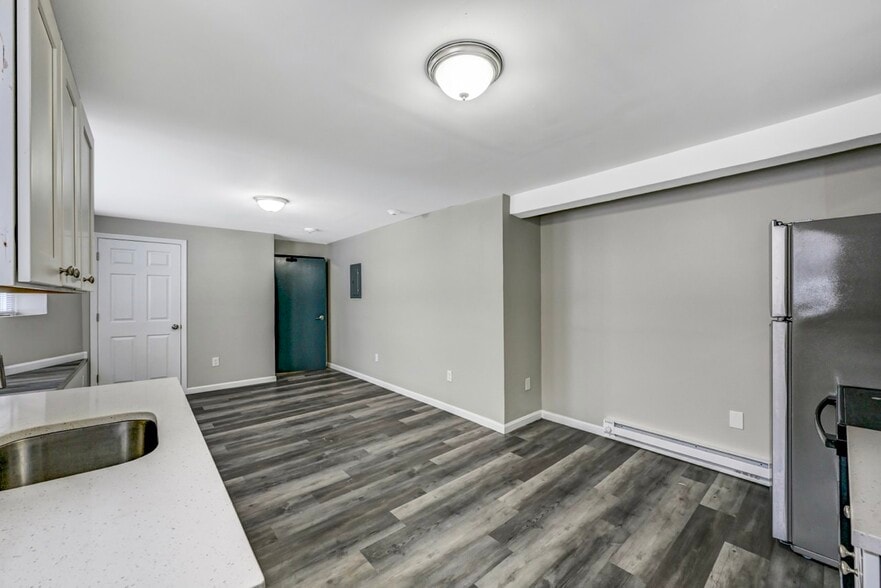 More Photos Of 1513-1515 Vine St, Scranton Apartments For Sale