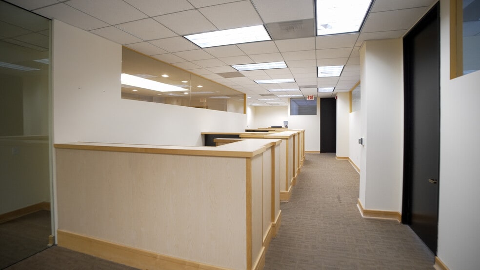 More Photos Of 8840 Wilshire Blvd, Beverly Hills Office For Lease