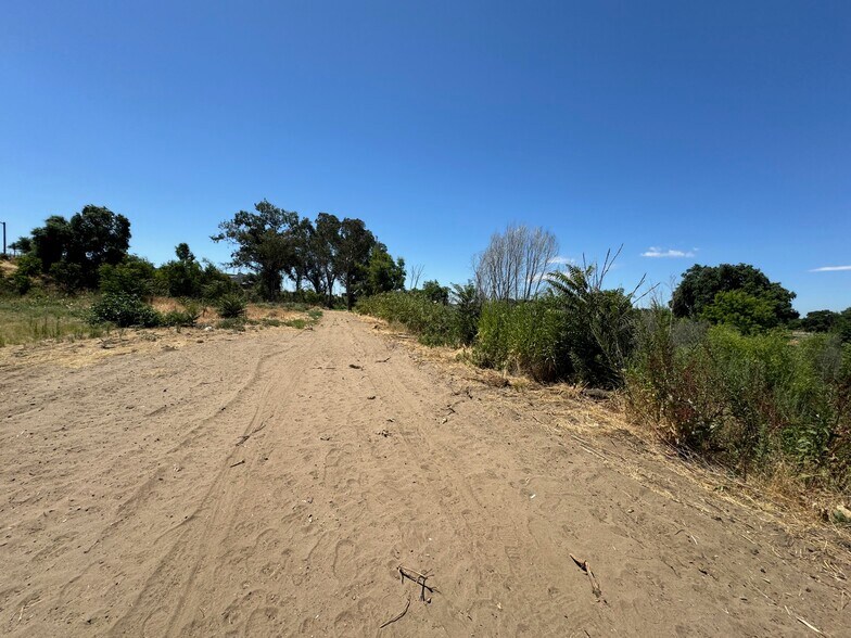Primary Photo Of 505 Zeff Rd, Modesto Land For Sale