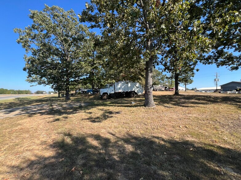 More Photos Of 6468 US Highway 63, West Plains Land For Sale