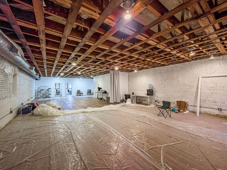 More Photos Of 134 N Patterson St, Valdosta Storefront Retail Office For Sale