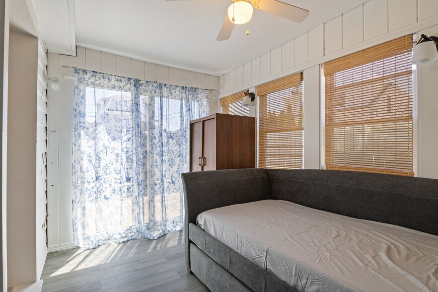 More Photos Of 165 E Grand Ave, Old Orchard Beach Apartments For Sale