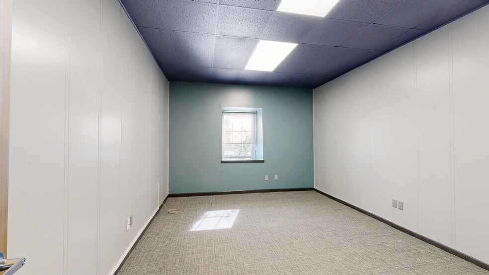 More Photos Of 99 6th St SW, Winter Haven Office For Lease