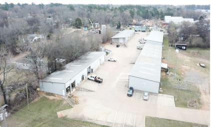 More Photos Of 1409 S Lake Harris Rd, White Oak Warehouse For Lease