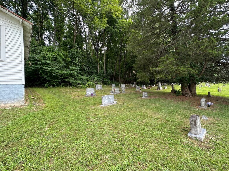 880 Chestnut Hill Rd, Harpers Ferry, WV 25425 Religious Facility For