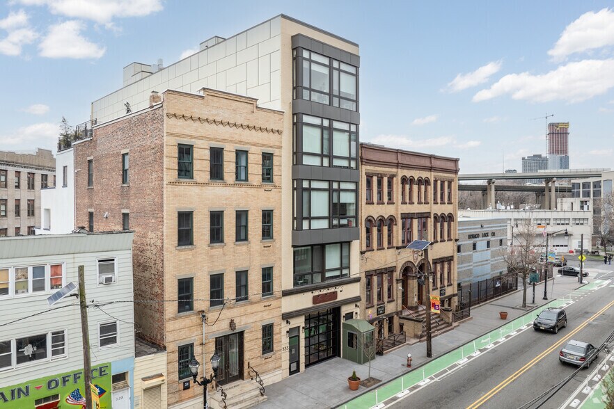 More Photos Of 333 Newark Ave, Jersey City Apartments For Lease