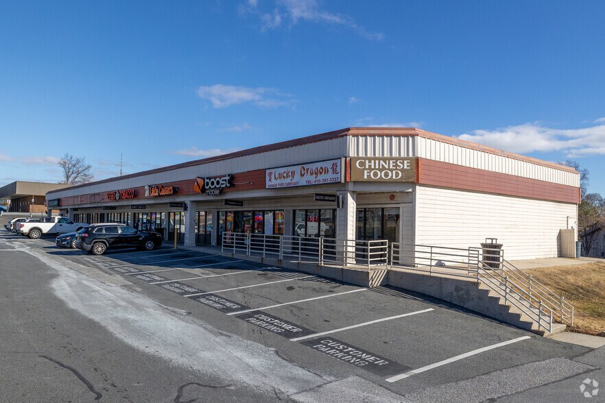 Primary Photo Of 1221-1245 Eastern Blvd, Essex Unknown For Lease