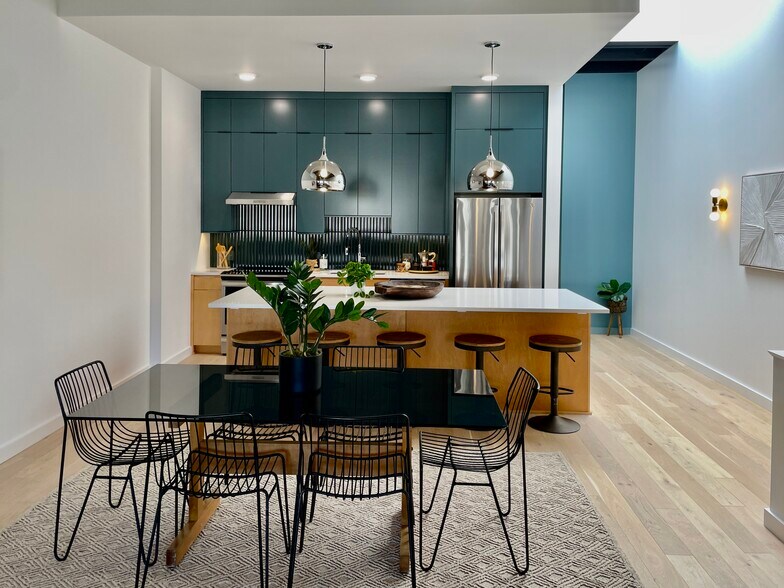 More Photos Of 4736-4750 McPherson Ave, Saint Louis Storefront Retail Office For Sale