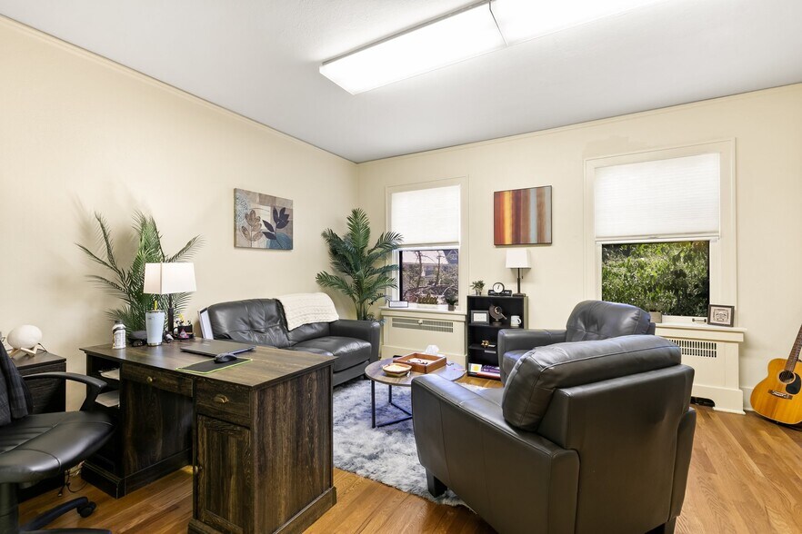 More Photos Of 128-130 E Monument St, Colorado Springs Office Residential For Sale