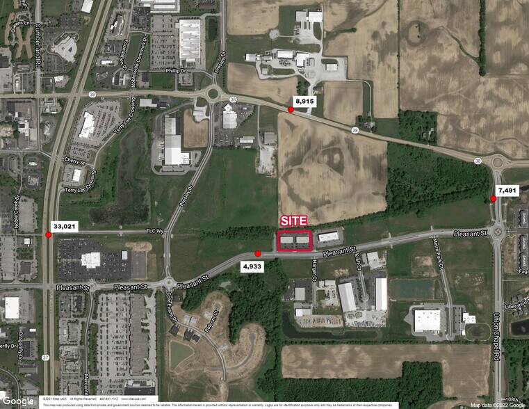 More Photos Of 10330-10340 Pleasant St, Noblesville Showroom For Lease