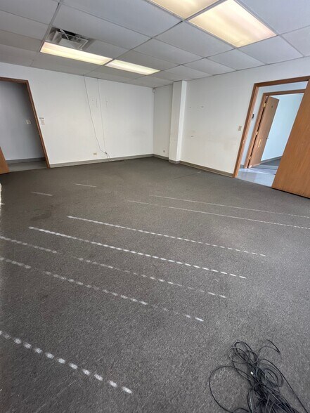 More Photos Of 5000-5014 W Madison St, Chicago Apartments For Lease