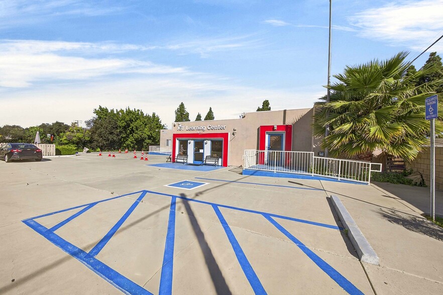 More Photos Of 1555 W Commonwealth Ave, Fullerton Office For Sale