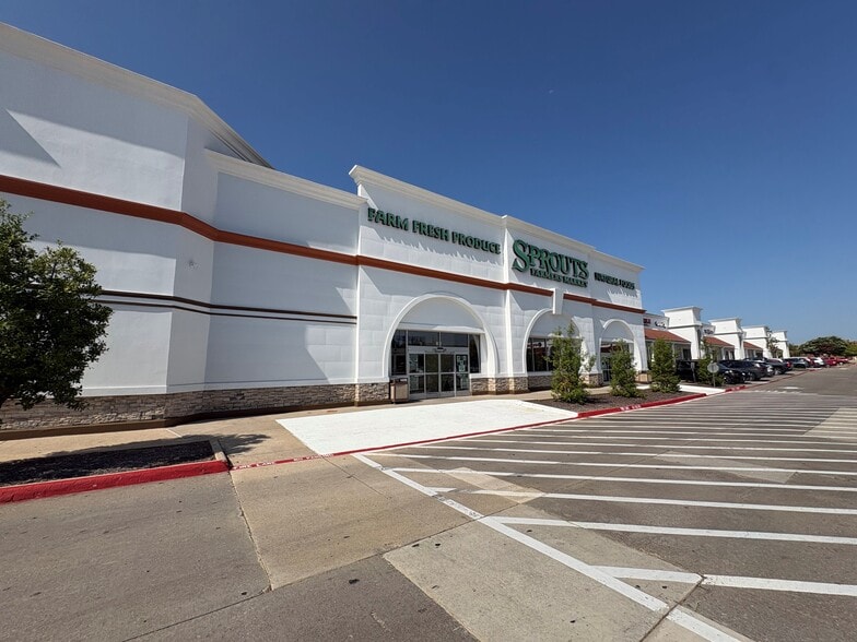 Primary Photo Of 2221-2321 Cross Timbers Rd, Flower Mound Unknown For Lease
