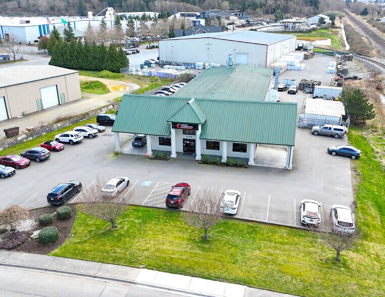 More Photos Of 258 N Hill Blvd, Burlington Auto Repair For Sale