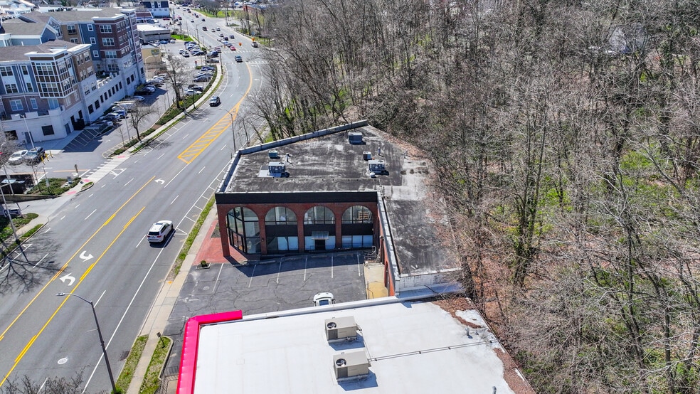 More Photos Of 1 Brewster St, Glen Cove Loft Creative Space For Lease