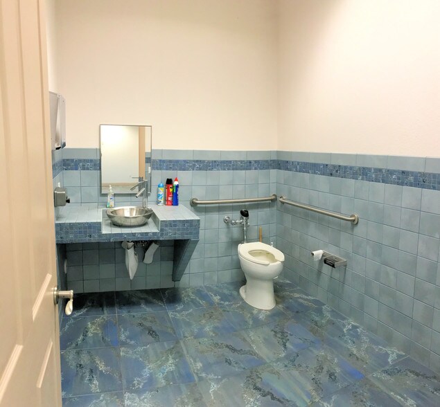 More Photos Of 5493 Wiles Rd, Coconut Creek Office For Sale